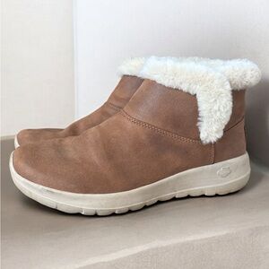 Sketchers Women's Camel Brown Fur-Lined Ankle Boots Size 10